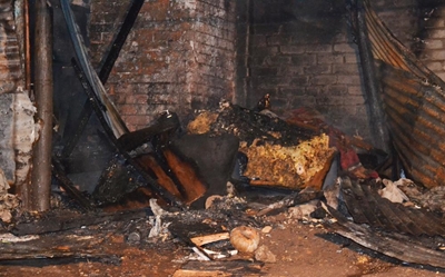 Twee dood na plakkershut brand